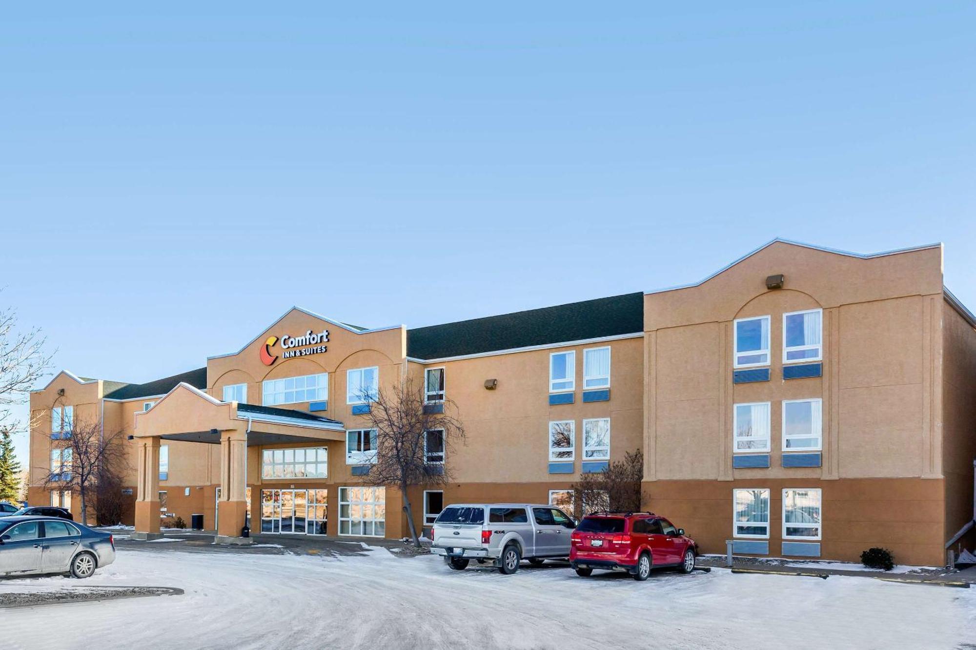 Comfort Inn & Suites Moose Jaw Buitenkant foto